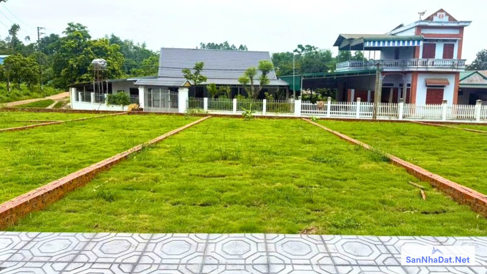 Bán Đất Nền Phú Cát DT 100M