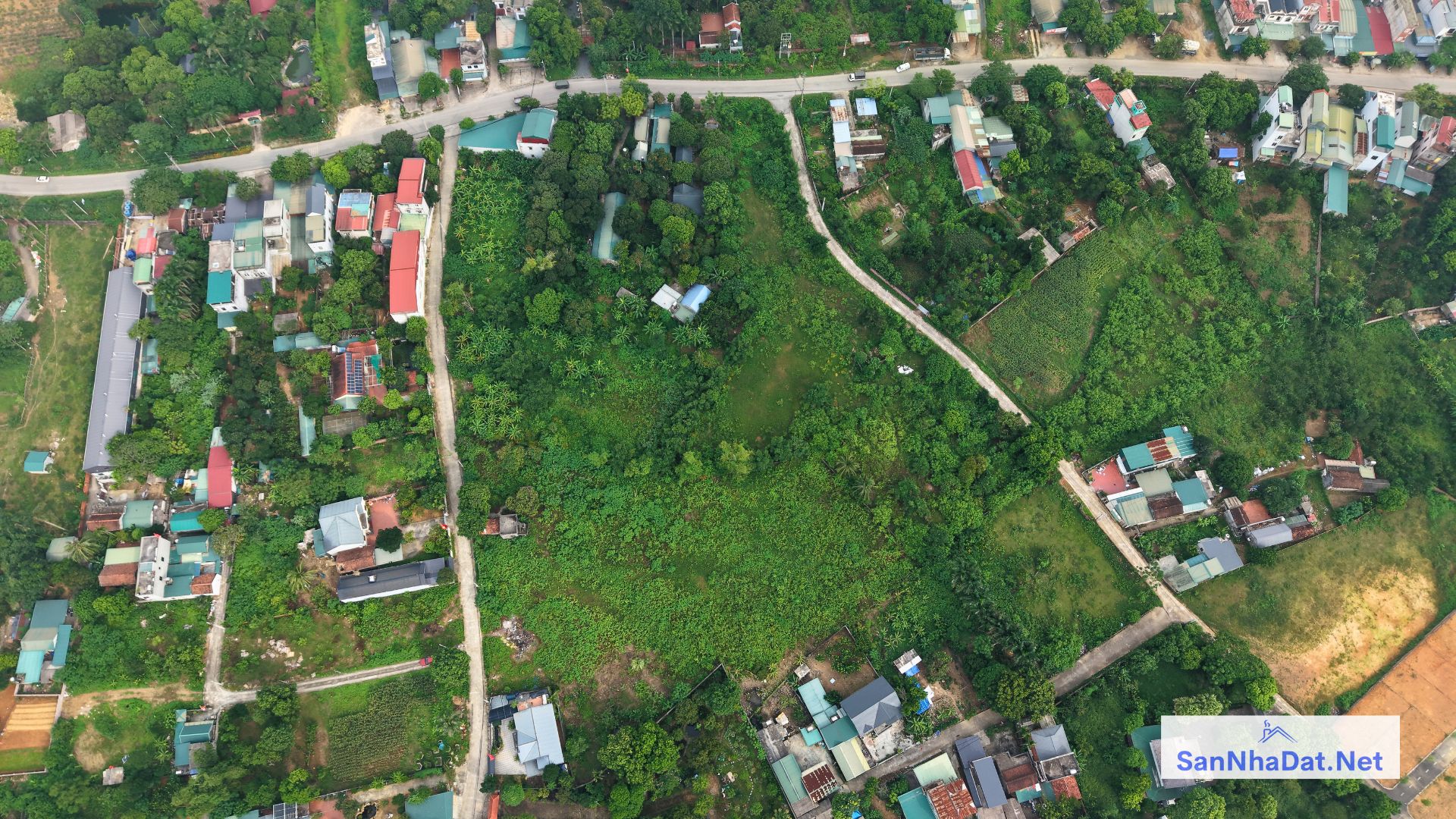 Ban Dat Phu Cat DT 6700M 2