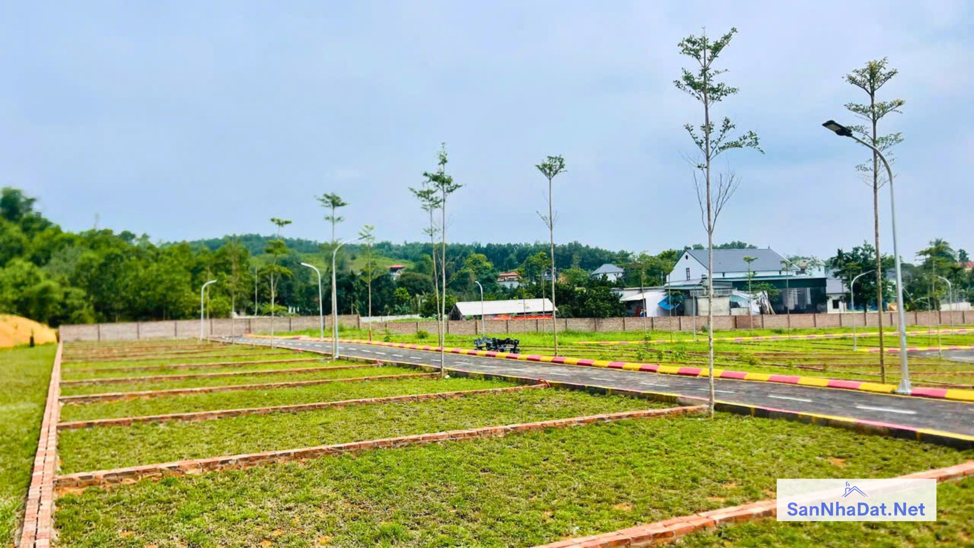 Dat Nen Gia tot tai Lac Thuy Hoa Binh