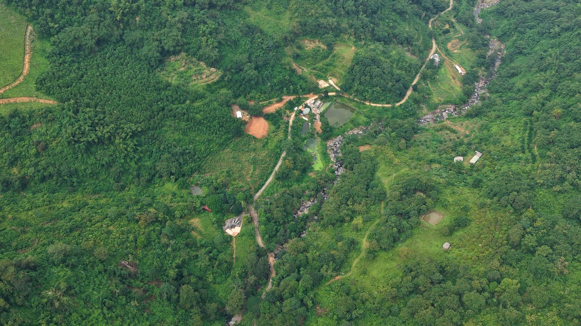 Ban Dat DT 200 HA Tai Kim Boi Hoa Binh 1