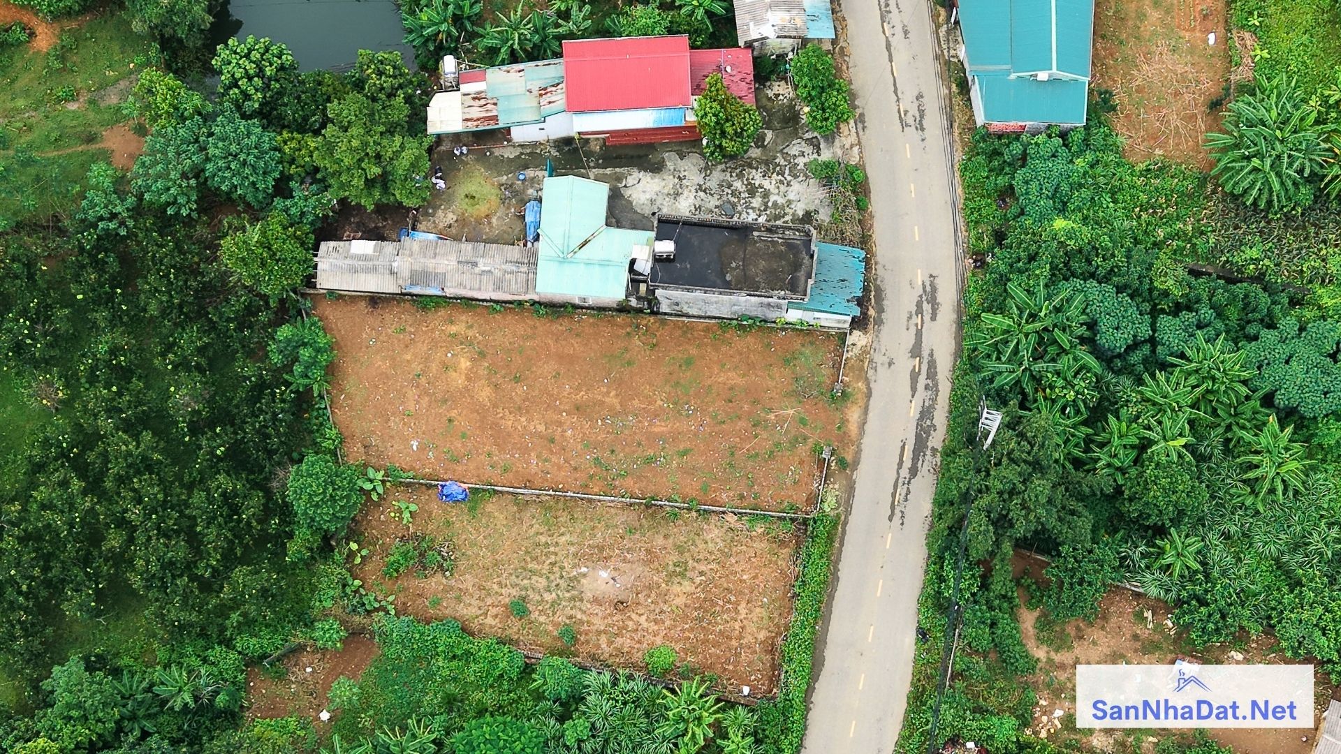 Ban Dat DT 450M Tai Dong Xuan Quoc Oai