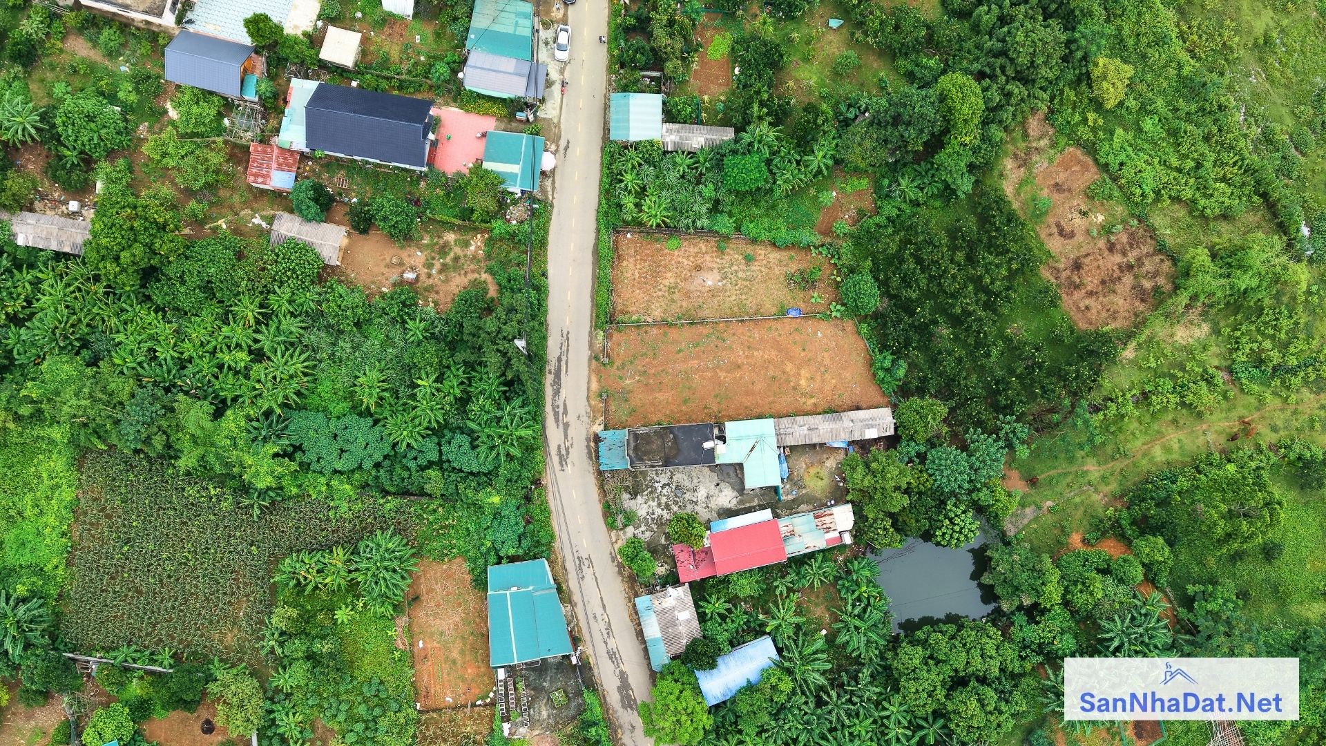 Ban Dat DT 450M Tai Quoc Oai HN